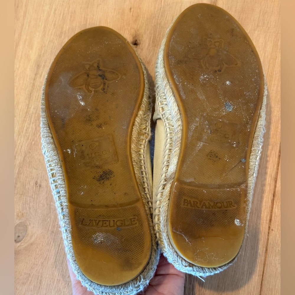 Gucci Cream Espadrilles with Green and Red Accents - Picture 9 of 9